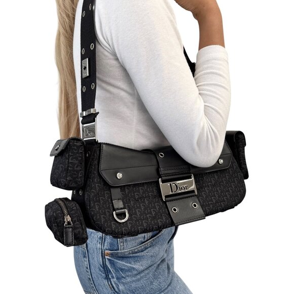 Christian Dior Vintage 2002 Trotter Street Chic Columbus Shoulder Bag [106082] - Picture 2 of 15